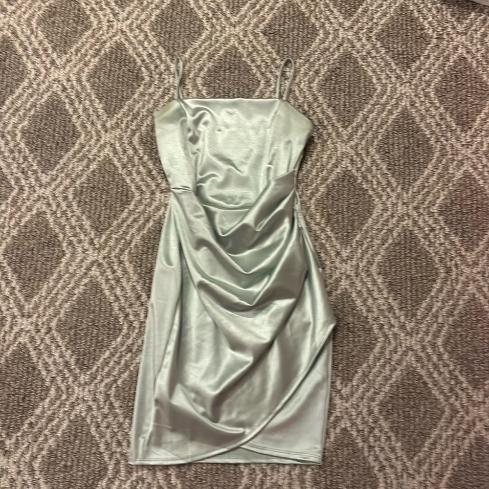 Windsor Formal Light Green Dress
